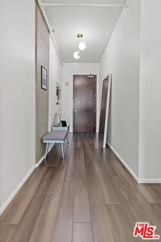 $699,999 | 1111 South Grand Avenue, Unit 716, Los Angeles, CA 90015