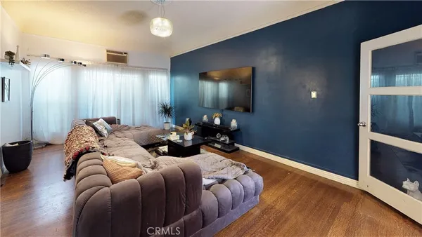$1,899,000 | 1029 North Orange Grove Avenue, West Hollywood, CA 90046