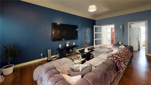 $1,899,000 | 1029 North Orange Grove Avenue, West Hollywood, CA 90046