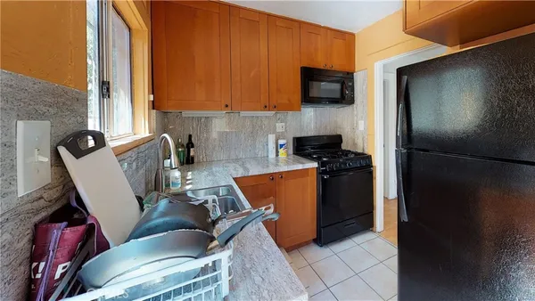 $1,899,000 | 1029 North Orange Grove Avenue, West Hollywood, CA 90046