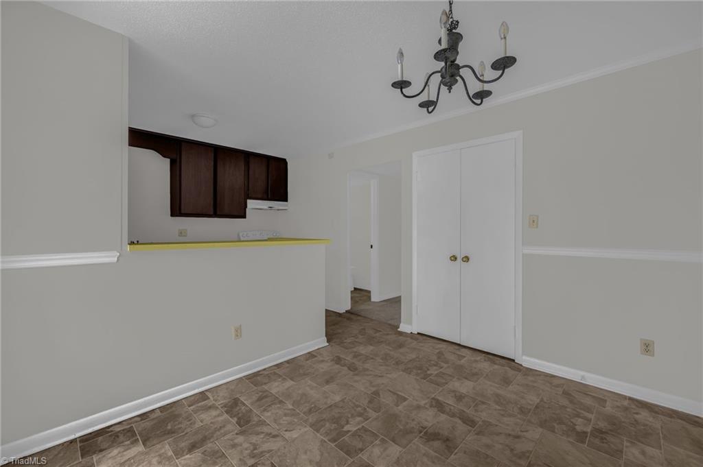 5735 Bramblegate Road, Unit G Greensboro, NC 27409 - Photo 12 of 33 Gallery Image 12