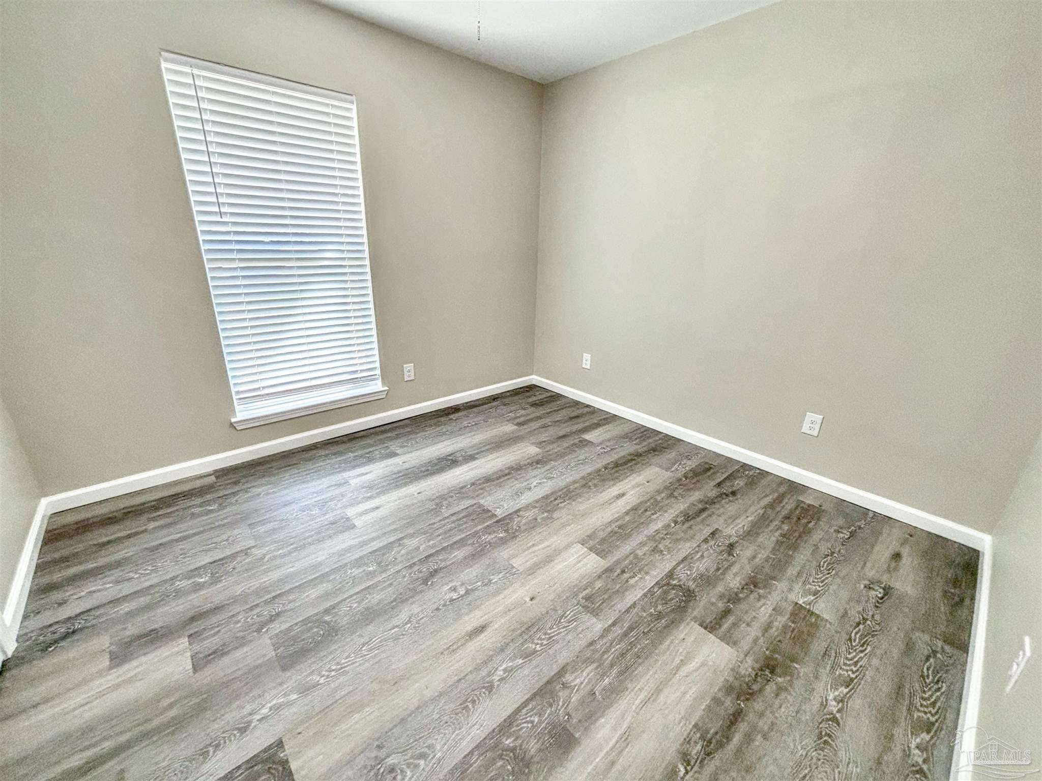 2103 Squire Drive Cantonment, FL 32533 - Photo 13 of 23