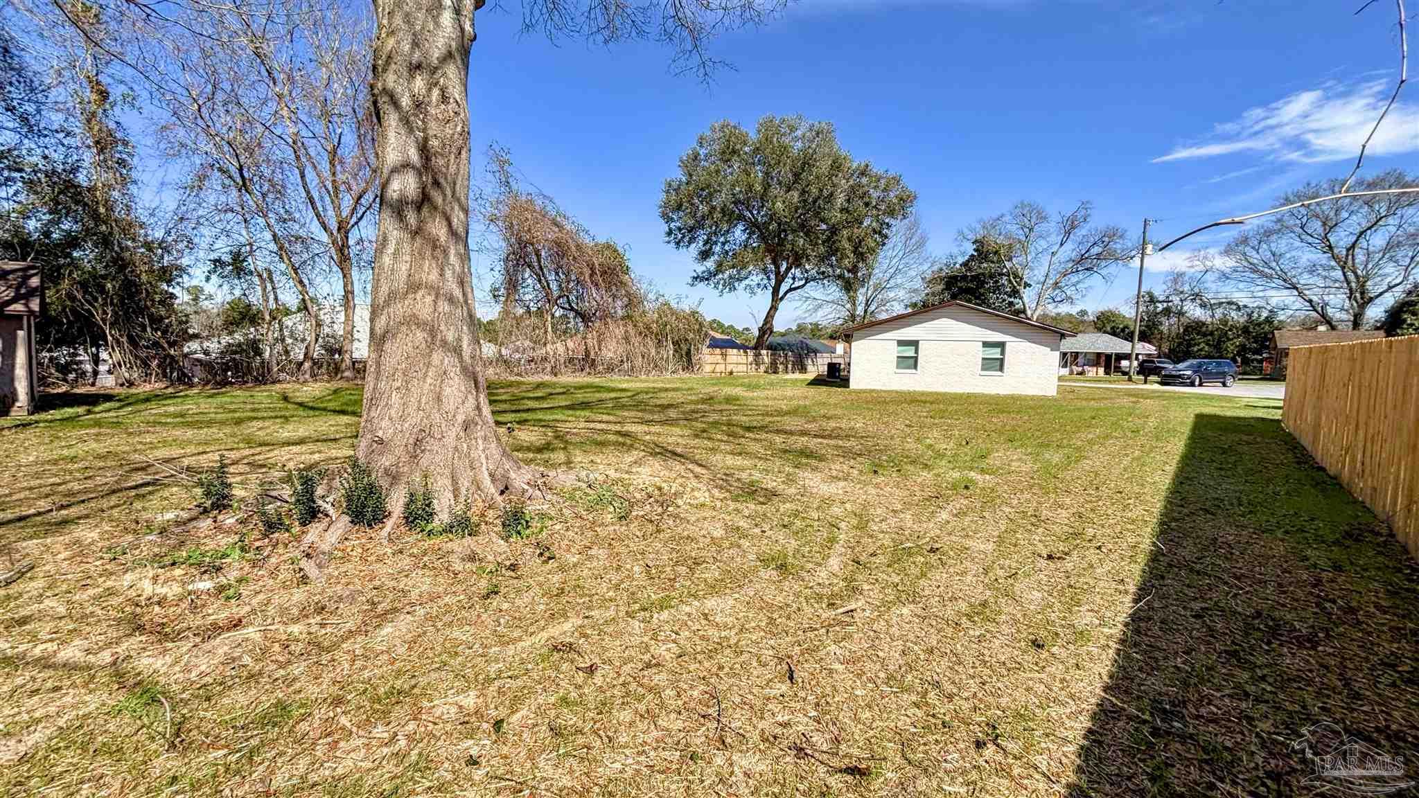 2103 Squire Drive Cantonment, FL 32533 - Photo 22 of 23