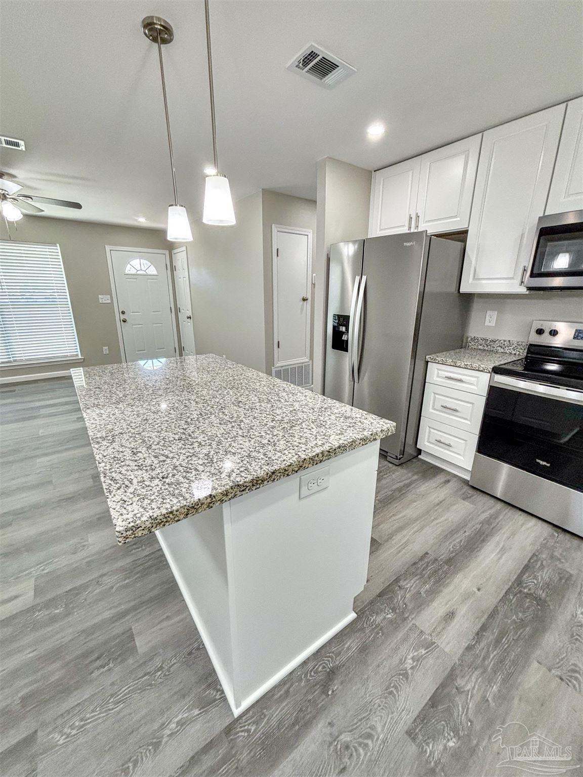 2103 Squire Drive Cantonment, FL 32533 - Photo 8 of 23