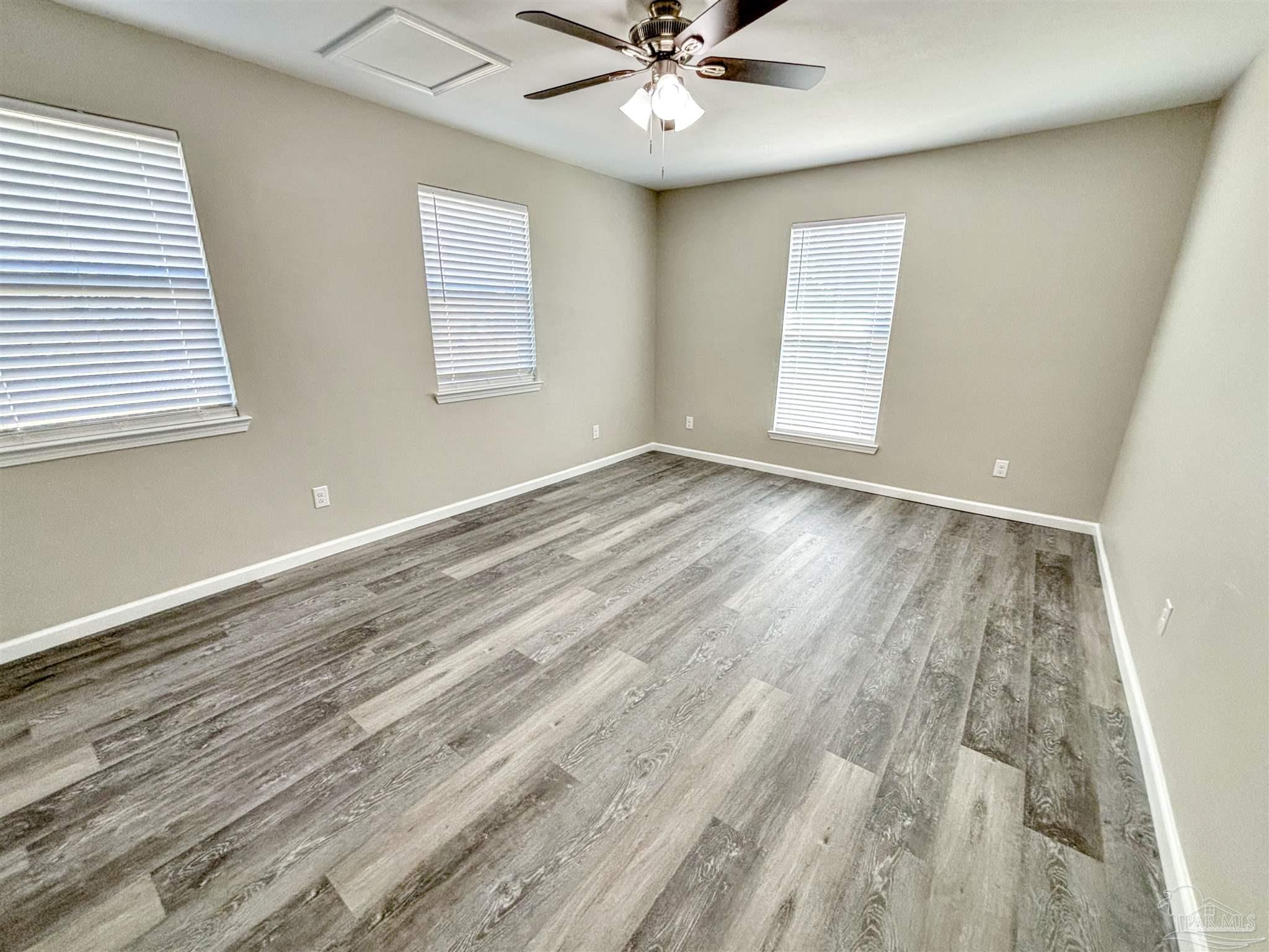 2103 Squire Drive Cantonment, FL 32533 - Photo 9 of 23