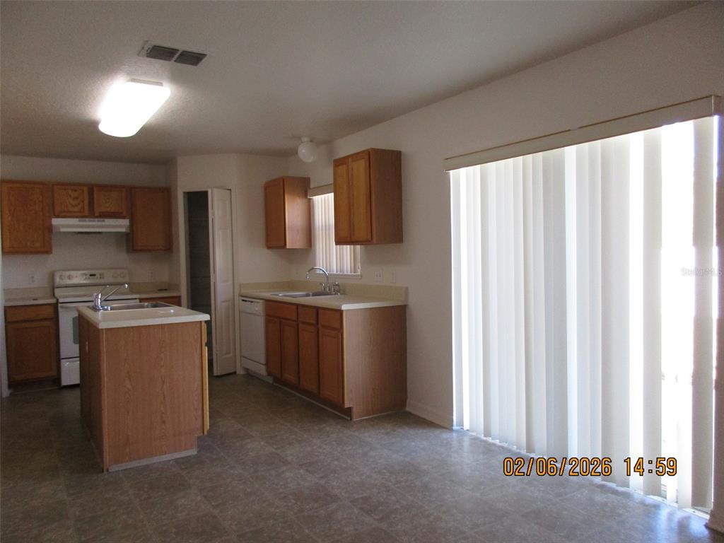 2623 Hunley Loop Kissimmee, FL 34743 - Photo 18 of 45