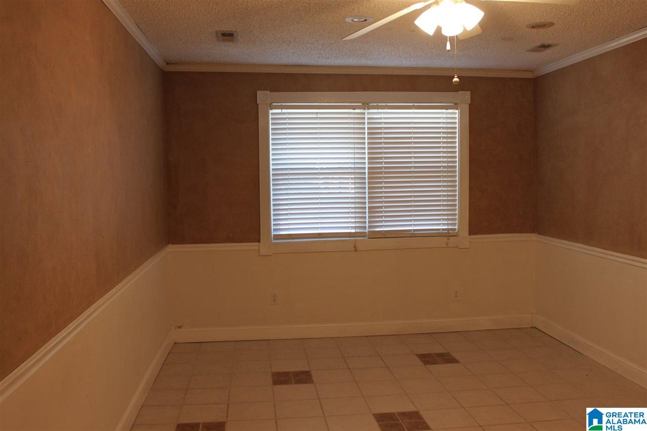 100 Winterhaven Circle Alabaster, AL 35007 - Photo 3 of 12