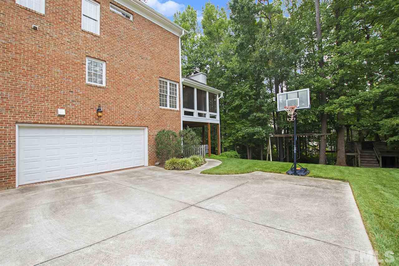 6108 Wilkinsburg Road Raleigh, NC 27612 - Photo 29 of 30