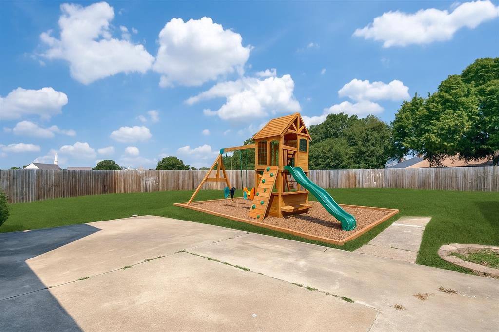 8029 Rice Drive Rowlett, TX 75088 - Photo 10 of 11
