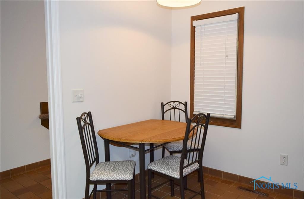 1240 Hidden Ridge Road, Unit C Toledo, OH 43615 - Photo 7 of 21 Gallery Image 7