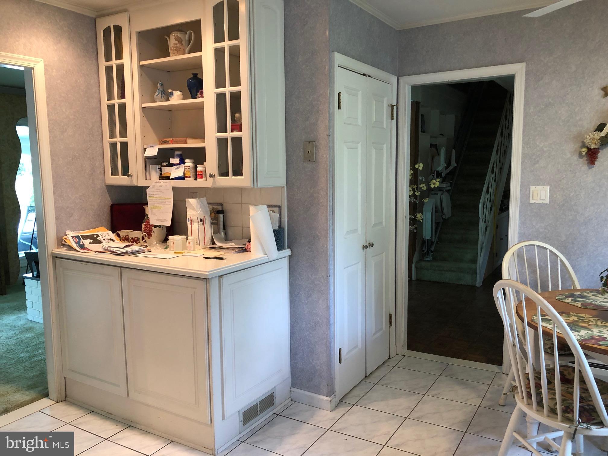 53 Falcon Road Levittown, PA 19056 - Photo 18 of 37