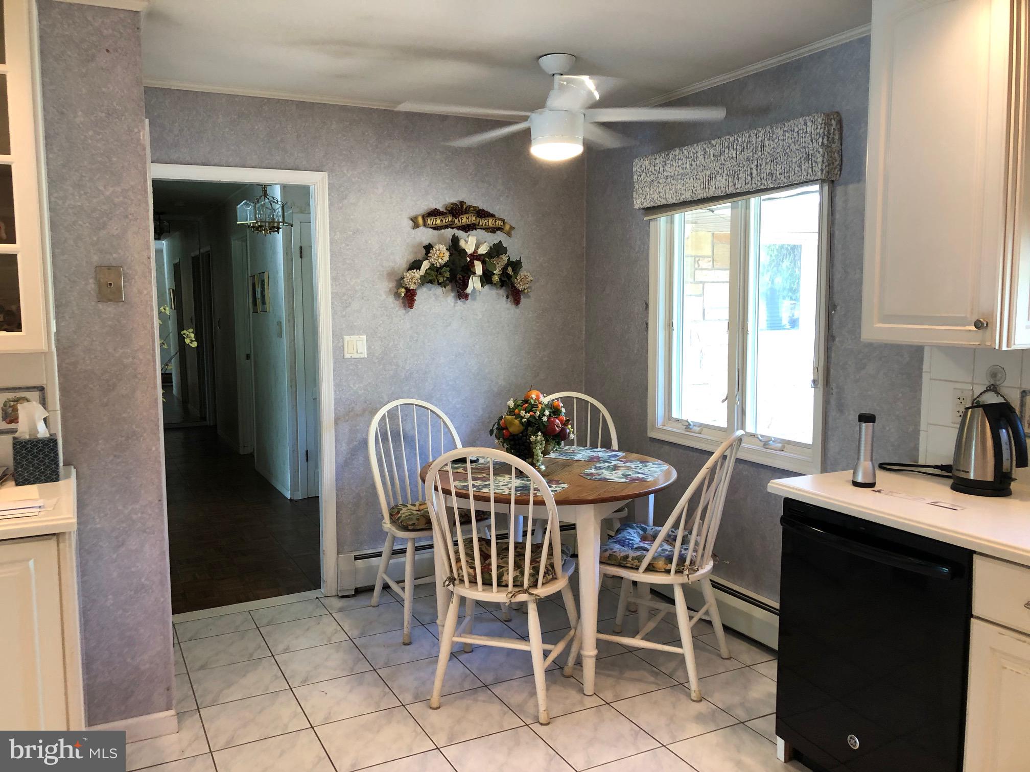 53 Falcon Road Levittown, PA 19056 - Photo 19 of 37