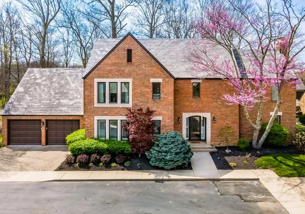 $799,900 | 8758 Dunsinane Drive, Dublin, OH 43017