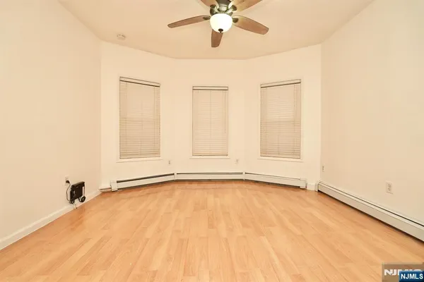 $2,500 | 466 Cortlandt Street, Unit 2, Belleville, NJ 07109