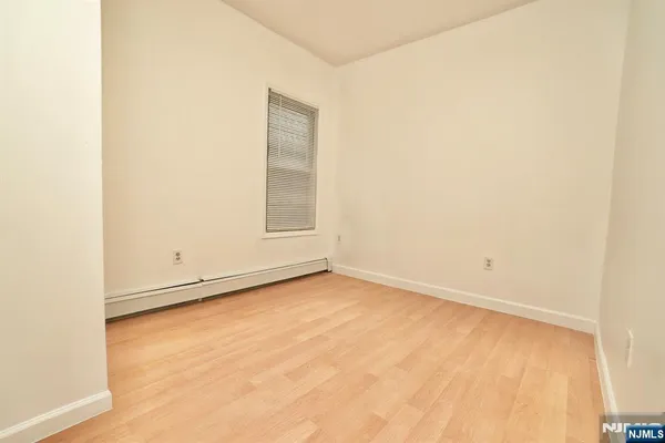 $2,500 | 466 Cortlandt Street, Unit 2, Belleville, NJ 07109