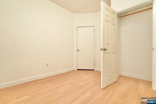 $2,500 | 466 Cortlandt Street, Unit 2, Belleville, NJ 07109