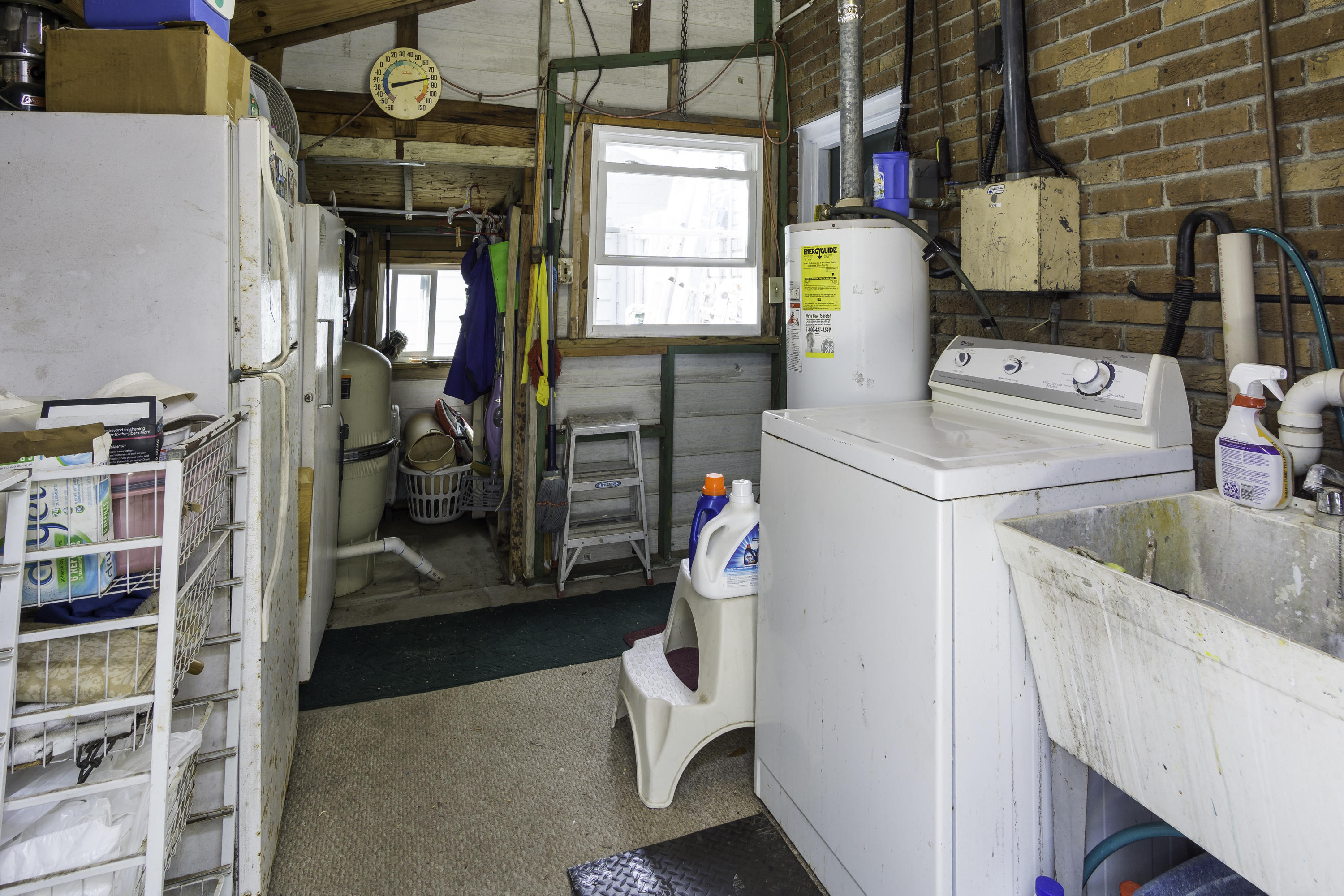 816 Dills Bluff Road Charleston, SC 29412 - Photo 32 of 39 Utility/Laundry