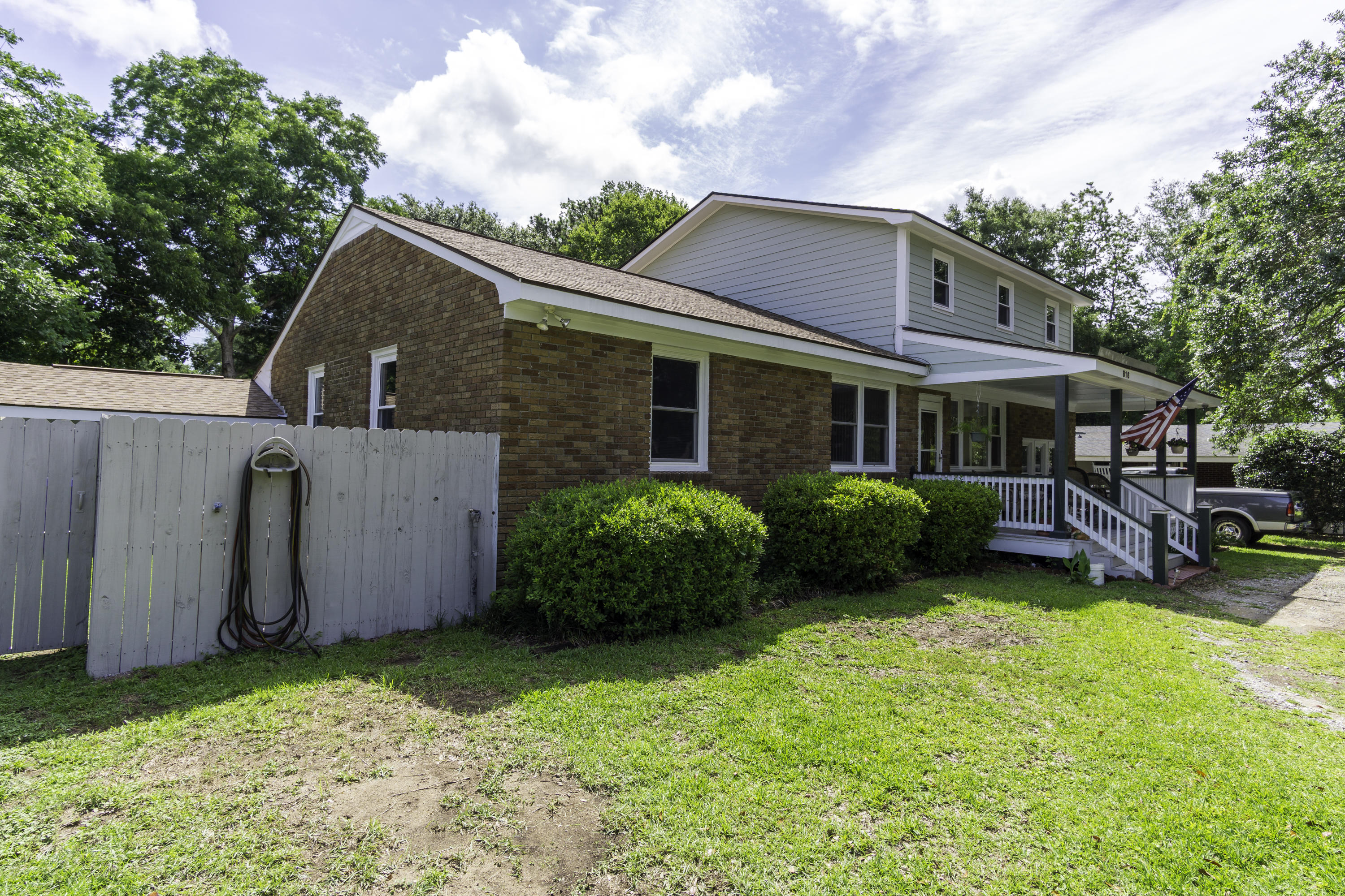 816 Dills Bluff Road Charleston, SC 29412 - Photo 39 of 39 Side View