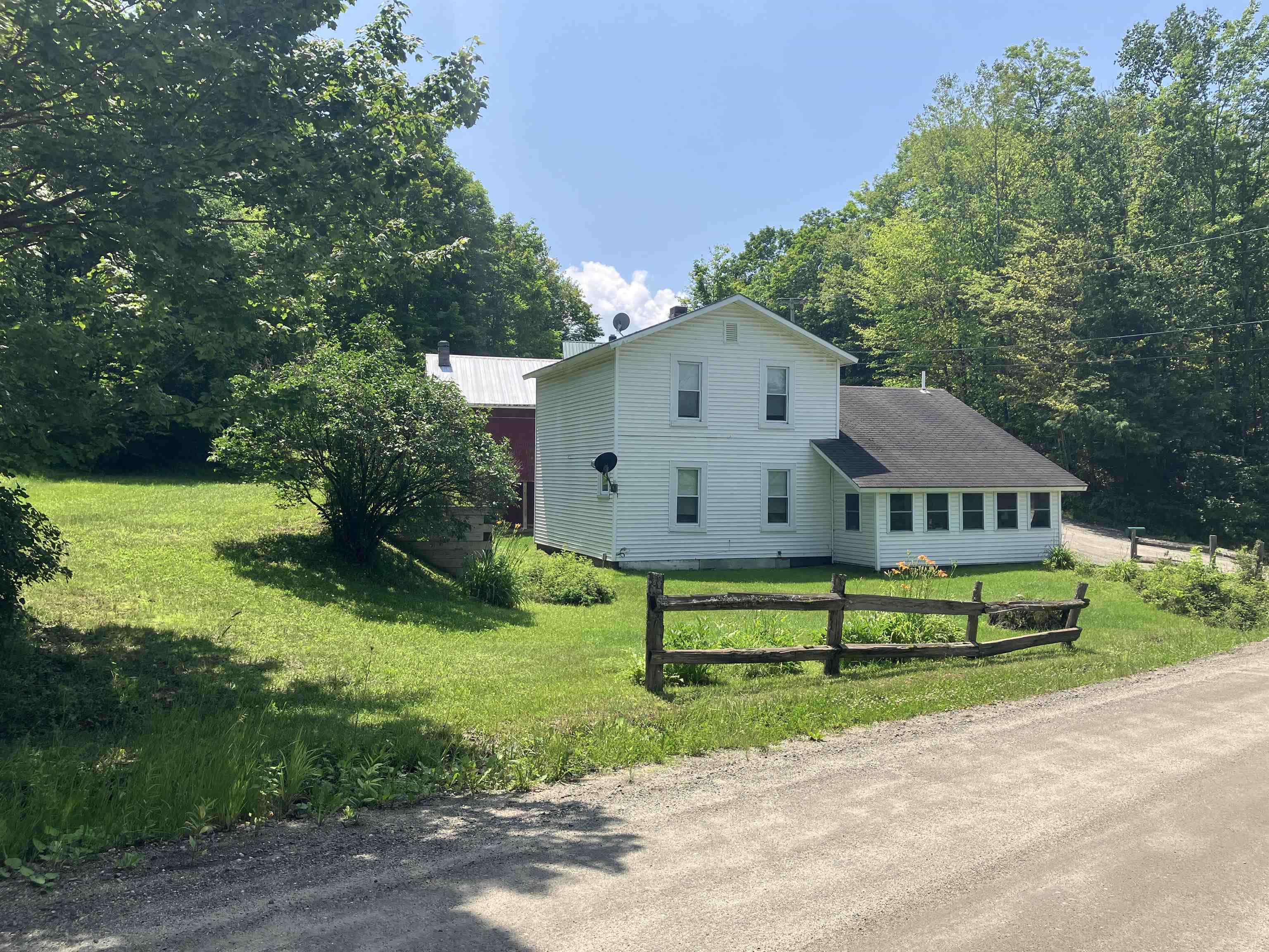1 Dix Road Hardwick, VT 05843 - Photo 24 of 36