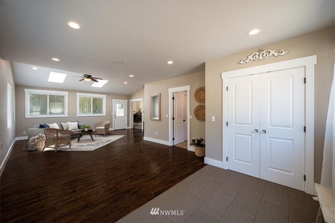 17031 Samish Heights Road Bow, WA 98232 - Photo 3 of 35 Gallery Image 3