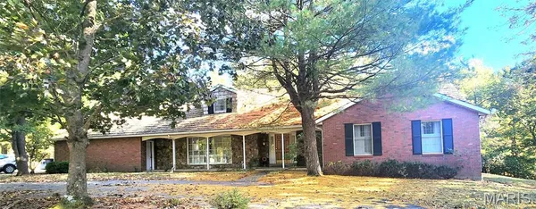 $232,750 | 7 Knollwood Drive, Chester, IL 62233