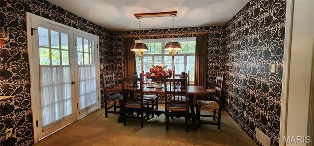 $299,000 | 7 Knollwood Drive, Chester, IL 62233