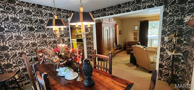 $299,000 | 7 Knollwood Drive, Chester, IL 62233