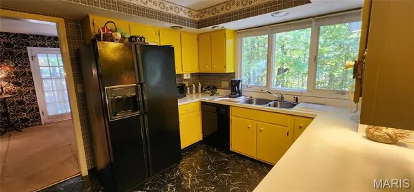 $232,750 | 7 Knollwood Drive, Chester, IL 62233