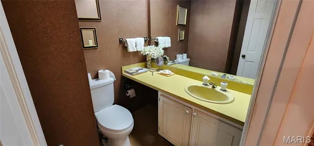 $299,000 | 7 Knollwood Drive, Chester, IL 62233