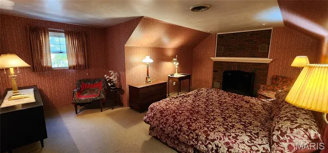 $299,000 | 7 Knollwood Drive, Chester, IL 62233