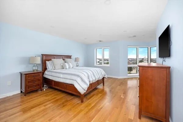 $899,000 | 2001 Marina Drive, Unit 608, Quincy, MA 02171