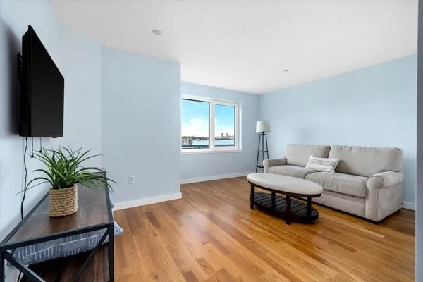 $899,000 | 2001 Marina Drive, Unit 608, Quincy, MA 02171