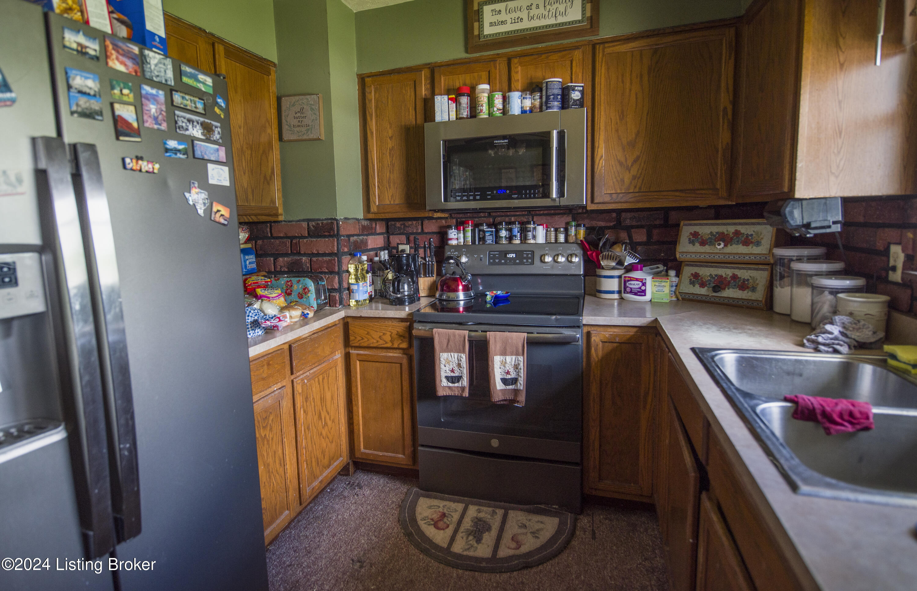 360 Liberty Road Milton, KY 40045 - Photo 9 of 28 Kitchen2