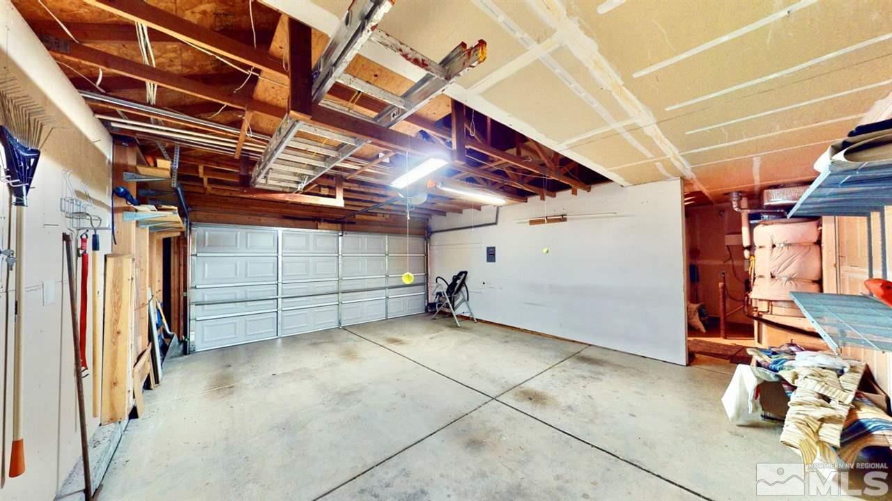 5380 Simons Drive Reno, NV 89523 - Photo 31 of 34 a view of a garage