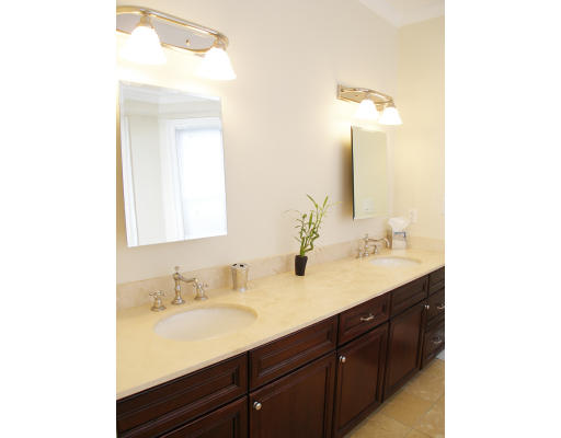 16-1 Hampstead Road, Unit 1 Boston, MA 02130 - Photo 9 of 16 Gallery Image 9