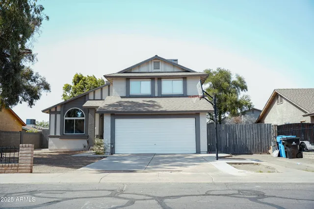 $429,900 | 1632 East St Charles Avenue, Phoenix, AZ 85042