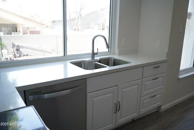 $429,900 | 1632 East St Charles Avenue, Phoenix, AZ 85042