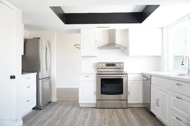 $429,900 | 1632 East St Charles Avenue, Phoenix, AZ 85042