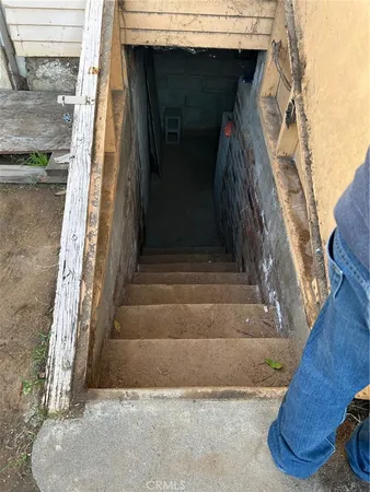 a view of entryway
