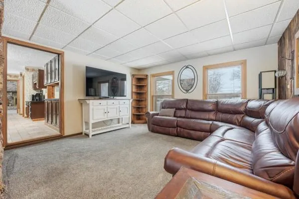 $398,500 | 6958 Dermond Road, Hermitage, PA 16148