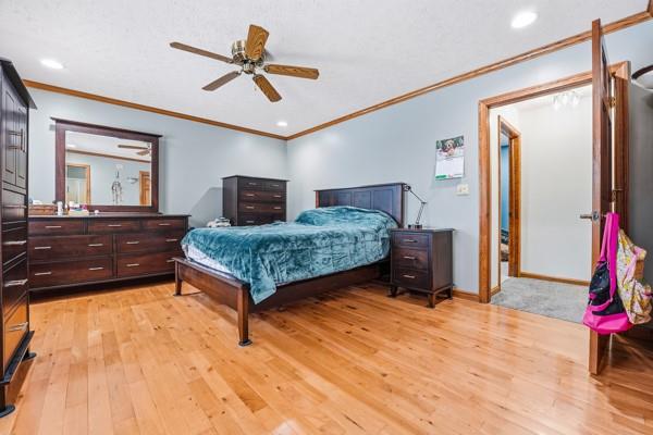 6958 Dermond Road Hermitage, PA 16148 - Photo 27 of 38 16x13 with stunning floors and a 8x5 closet!