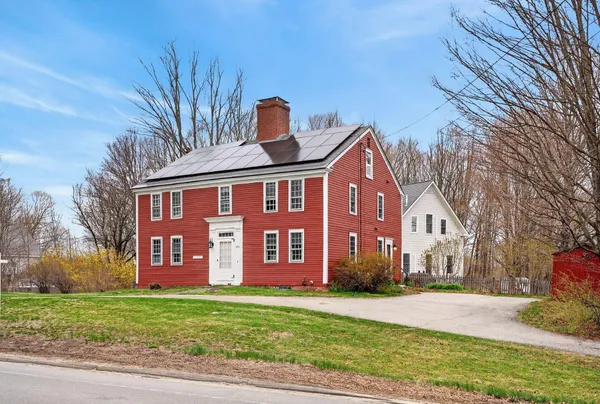 $1,100,000 | 392 Walnut Hill Road, North Yarmouth, ME 04097