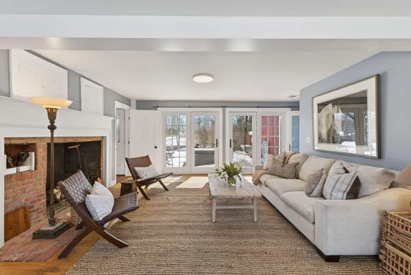 $1,125,000 | 392 Walnut Hill Road, North Yarmouth, ME 04097