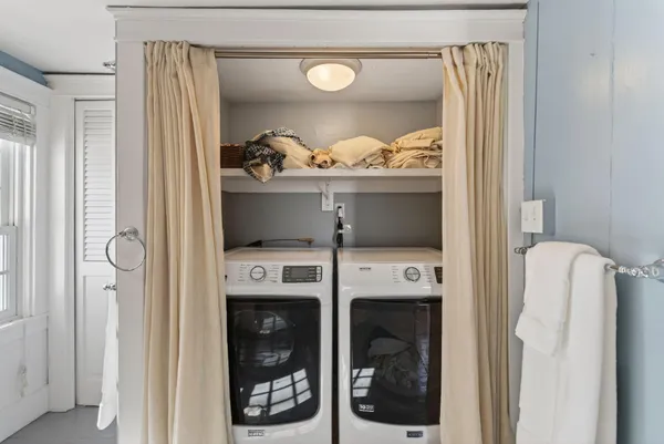 $1,125,000 | 392 Walnut Hill Road, North Yarmouth, ME 04097