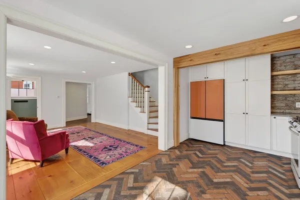 $1,125,000 | 392 Walnut Hill Road, North Yarmouth, ME 04097