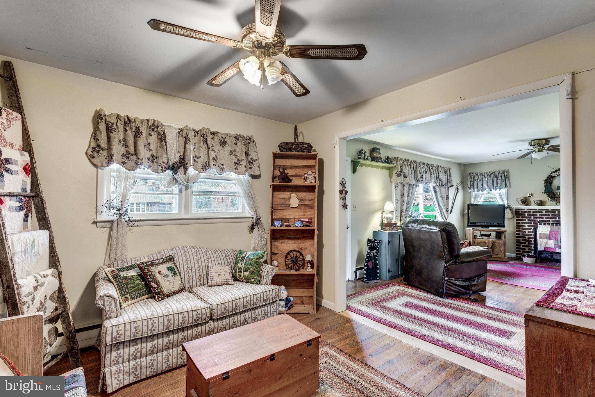 804 William Avenue Westminster, MD 21157 - Photo 5 of 20 a living room with furniture and wooden floor