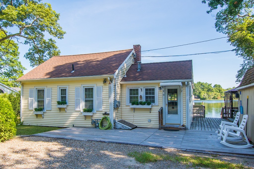 10 Old Woods Road Wareham, MA 02538 - Photo 1 of 30 Gallery Image 1