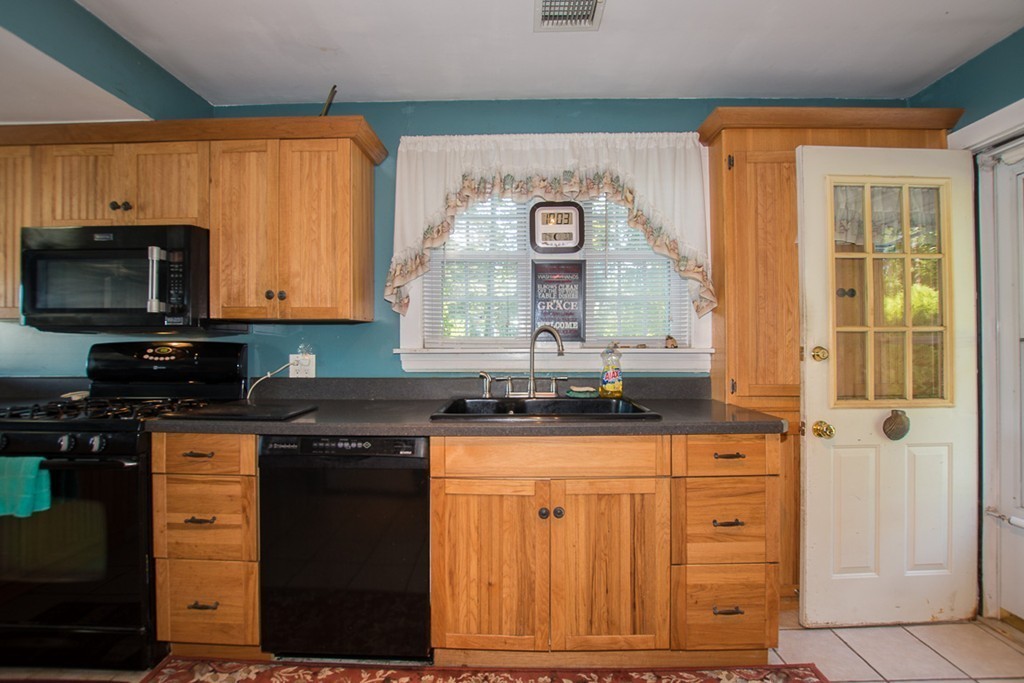 10 Old Woods Road Wareham, MA 02538 - Photo 18 of 30 Gallery Image 18