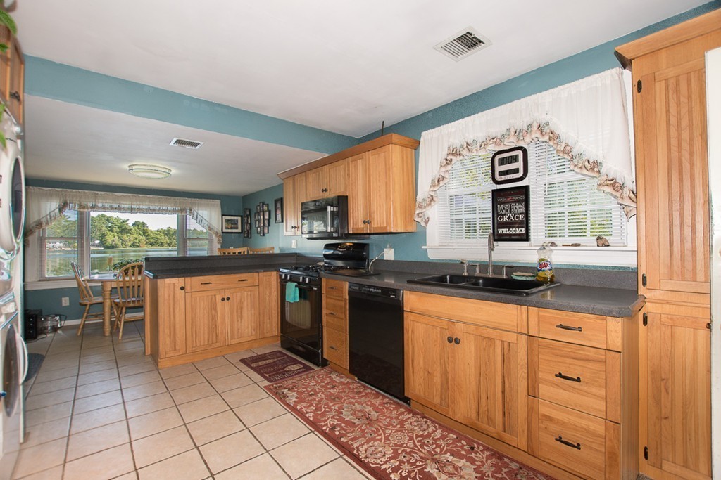 10 Old Woods Road Wareham, MA 02538 - Photo 19 of 30 Gallery Image 19