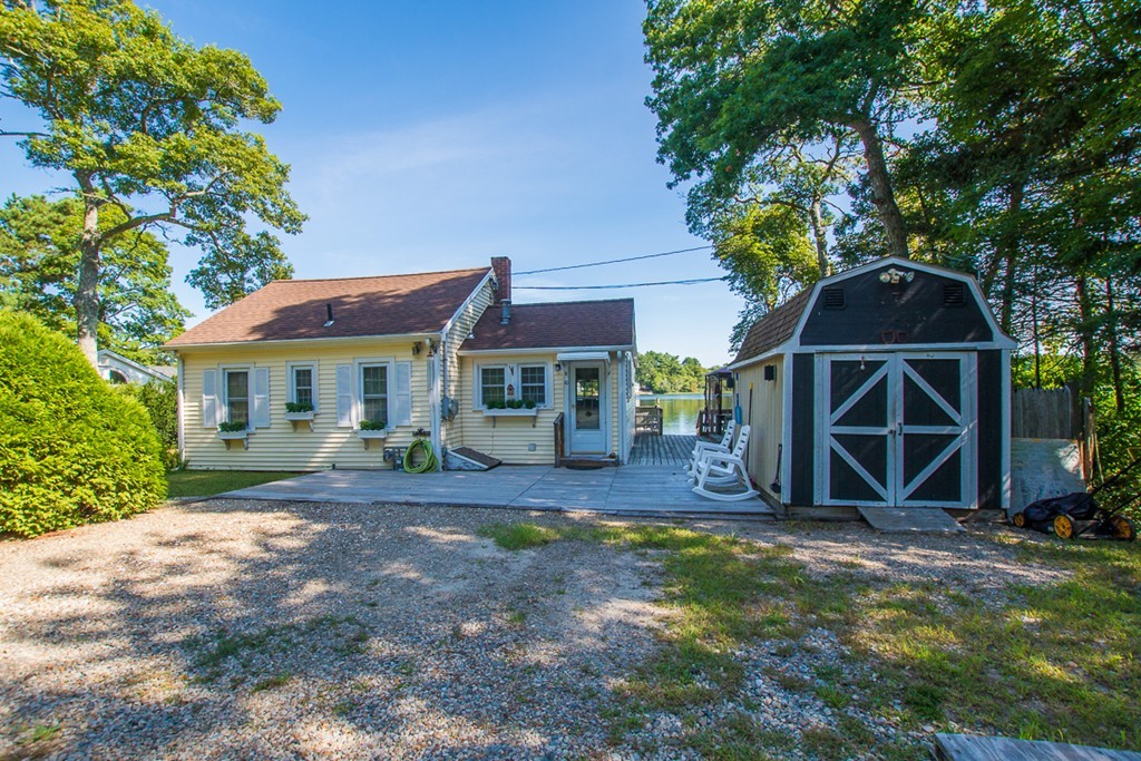 10 Old Woods Road Wareham, MA 02538 - Photo 2 of 30 Gallery Image 2